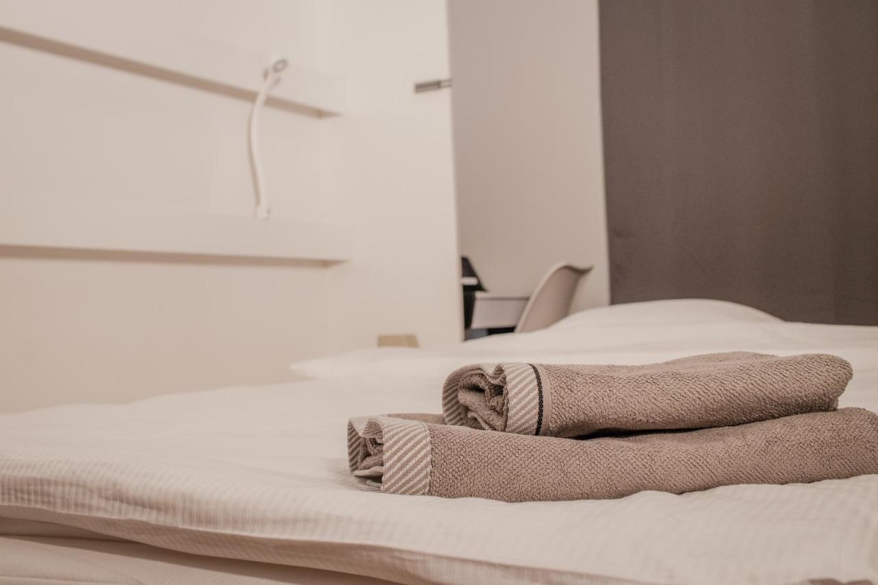 Urban Space Apartament 64 - Free Parking Вроцлав Екстериор снимка
